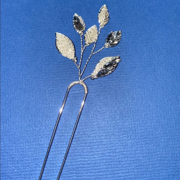 Bel Air Bridal Hair Pins - Picture 2 of 4